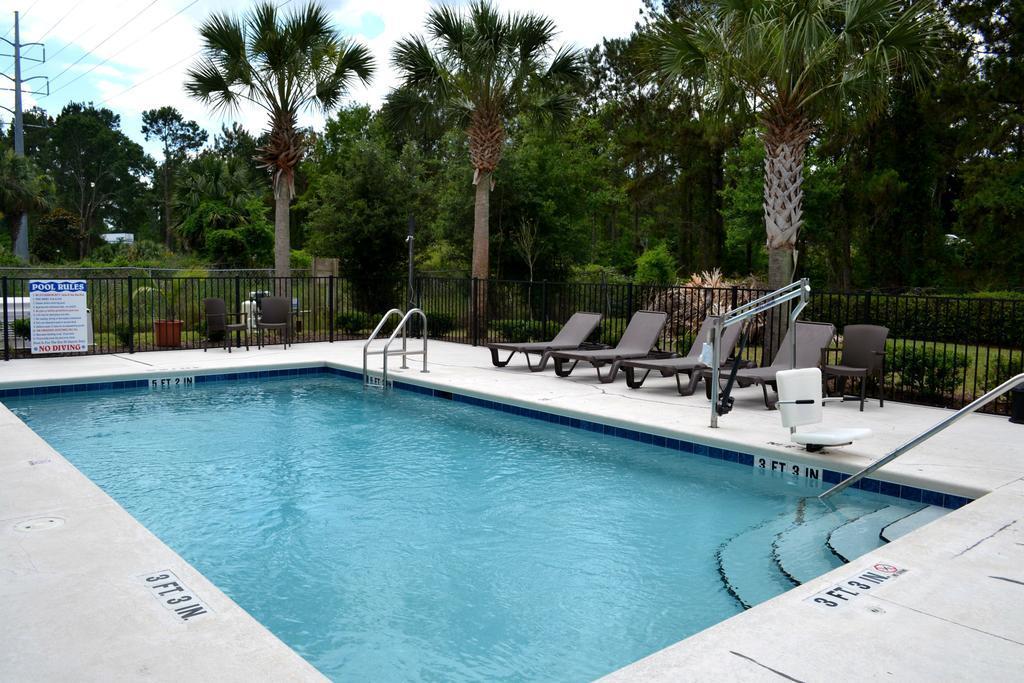 Sleep Inn & Suites University-Shands Gainesville Exterior photo